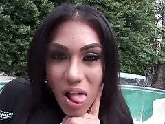 Diamond Dixxon is a gorgeous Latina Grooby girl with a sexy body, a hot round bubble butt, big boobs and a delicious cock! Watch this horny tgirl shak